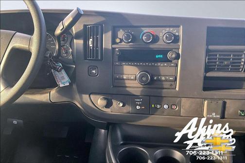 Summit White 2025 Chevrolet Express 3500 RWD 3500 Extended Wheelbase WT