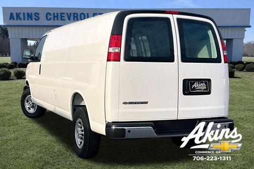 Summit White 2025 Chevrolet Express 3500 RWD 3500 Extended Wheelbase WT