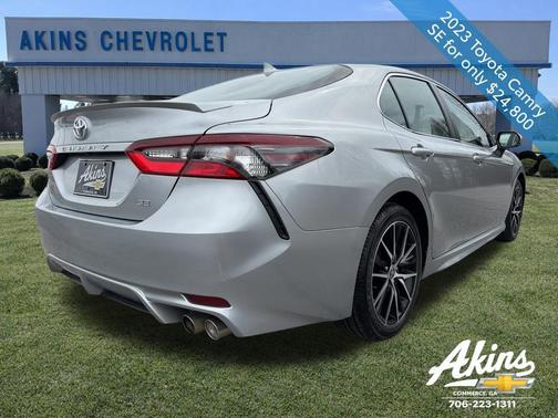 Celestial Silver Metallic 2023 Toyota Camry SE
