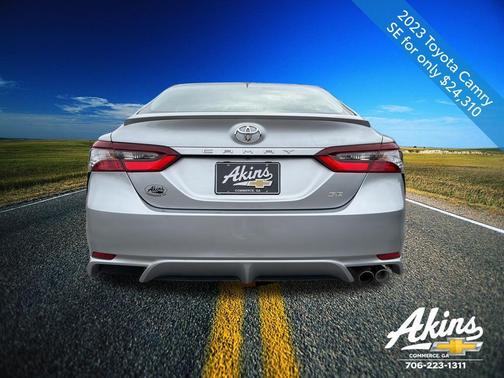 2023 Toyota Camry SE