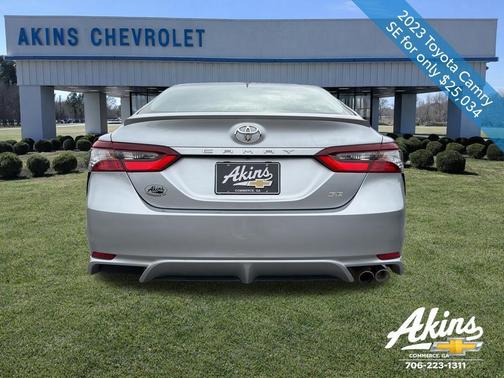 2023 Toyota Camry SE