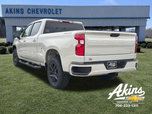 White Sands 2026 Chevrolet Silverado 1500 RST