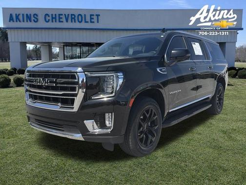 2022 GMC Yukon XL SLT