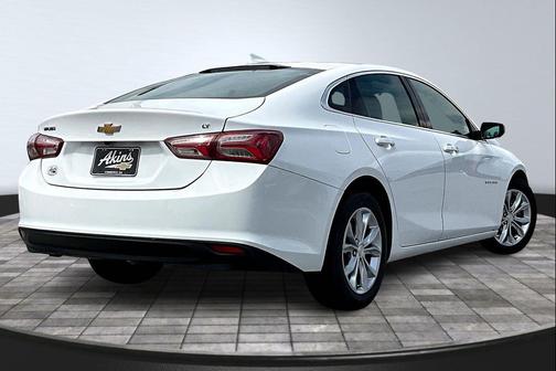 2021 Chevrolet Malibu FWD LT