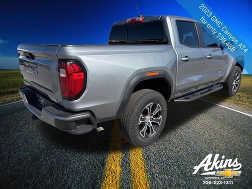2023 GMC Canyon AT4