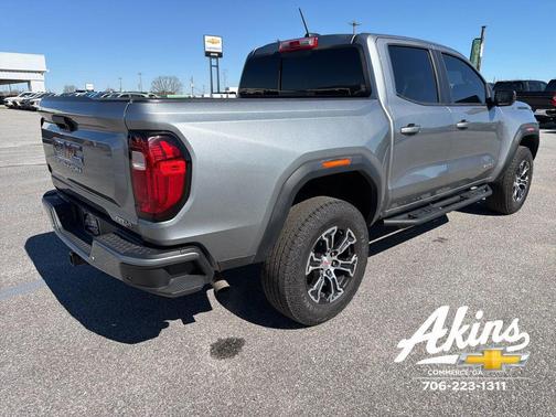 2023 GMC Canyon AT4