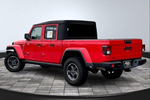 2022 Jeep Gladiator Sport S
