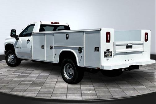 2025 Chevrolet Silverado 3500 WT