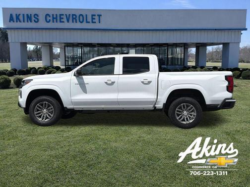 Summit White 2026 Chevrolet Colorado LT