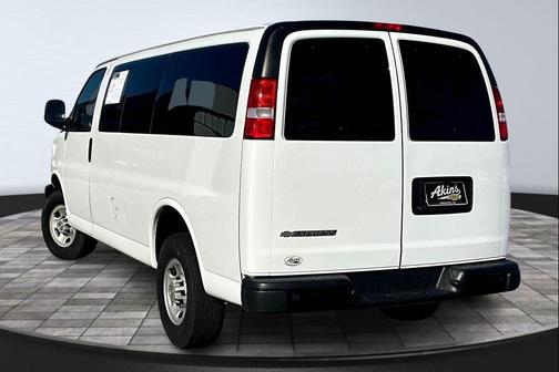 2023 Chevrolet Express 3500 RWD 3500 Regular Wheelbase LS