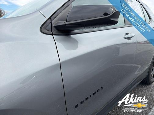 2023 Chevrolet Equinox LS