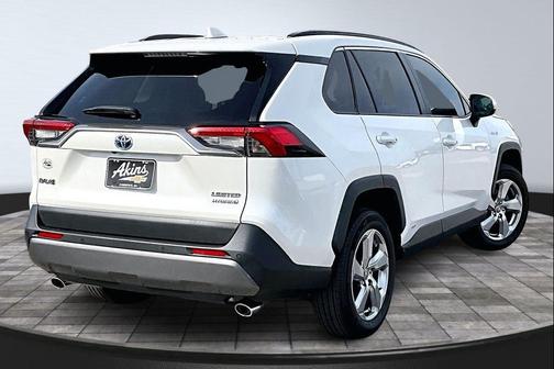 2020 Toyota RAV4 Hybrid SE