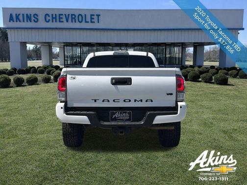 Super White 2020 Toyota Tacoma TRD Sport