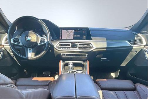 2023 BMW X6 xDrive40i