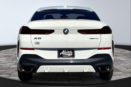 2023 BMW X6 xDrive40i