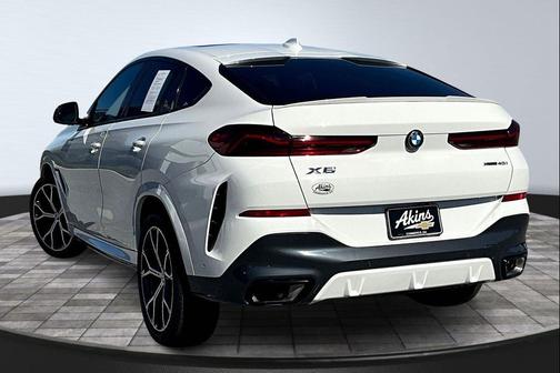 2023 BMW X6 xDrive40i