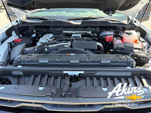 Summit White 2026 Chevrolet Silverado 2500 WT