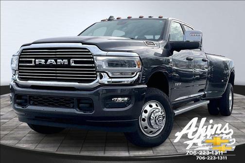 2024 RAM 3500 Laramie Crew Cab 4x4 8' Box