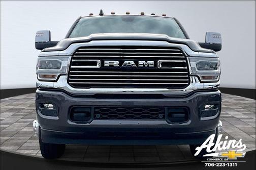 2024 RAM 3500 Laramie Crew Cab 4x4 8' Box