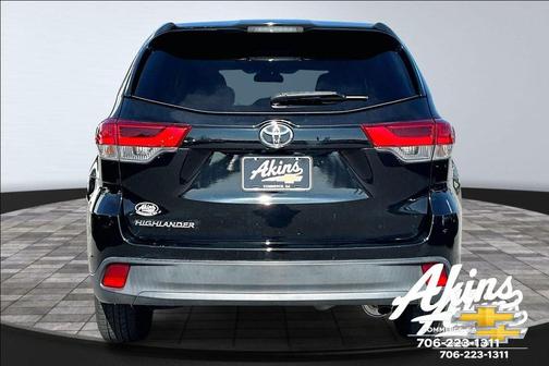 2018 Toyota Highlander LE