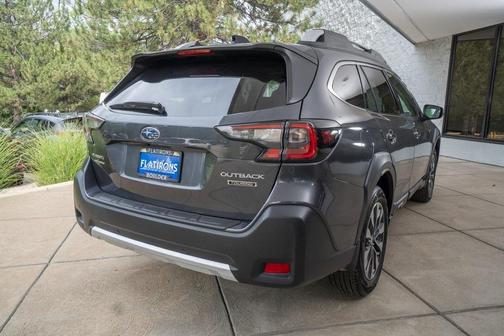 2023 Subaru Outback Touring