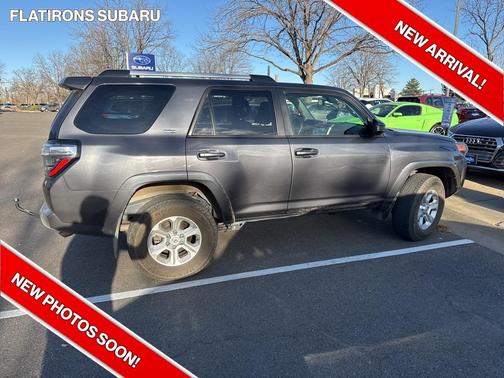 2023 Toyota 4Runner SR5