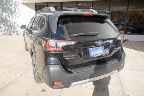 2025 Subaru Outback Touring XT