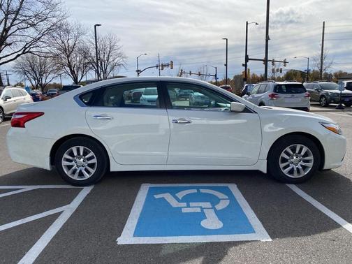 2016 Nissan Altima 2.5 S