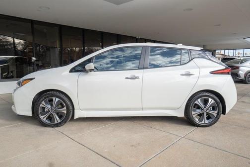 2021 Nissan Leaf SV PLUS