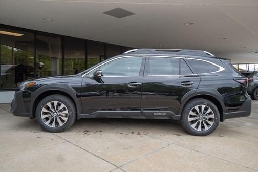 2025 Subaru Outback Touring