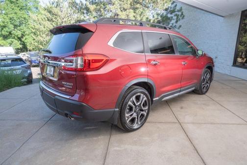 Crimson Red Pearl 2023 Subaru Ascent Touring 7-Passenger