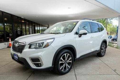 Crystal White Pearl 2019 Subaru Forester Limited