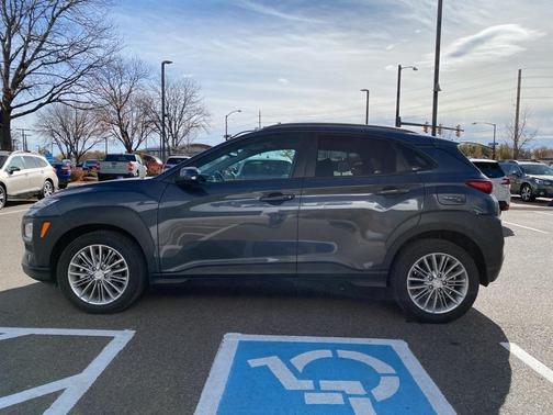 2019 Hyundai KONA SEL