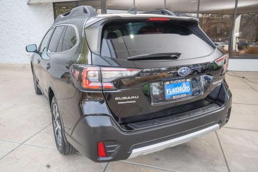 2022 Subaru Outback Limited XT