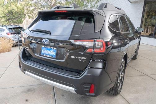 2022 Subaru Outback Limited XT