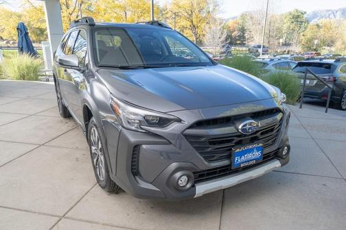 2025 Subaru Outback Touring XT