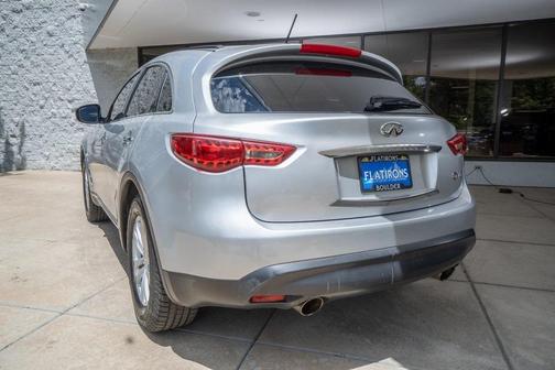 2016 INFINITI QX70 Base