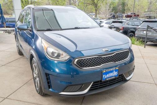 Deep Cerulean 2019 Kia Niro LX