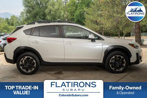 Crystal White Pearl 2023 Subaru Crosstrek Premium