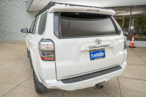 Super White 2016 Toyota 4Runner SR5 Premium