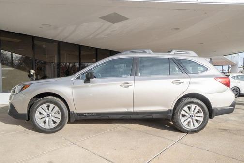 2019 Subaru Outback 2.5i
