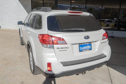 2013 Subaru Outback 2.5i Limited
