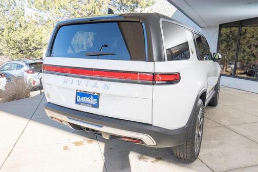 2024 Rivian R1S Adventure Quad Motor Large Pack