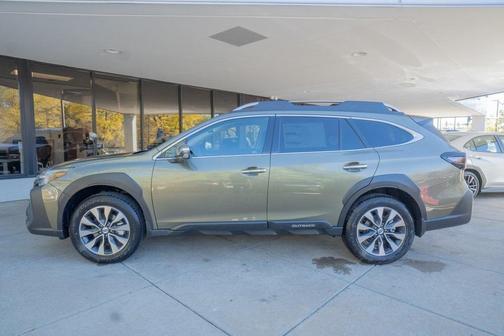 2025 Subaru Outback Touring XT