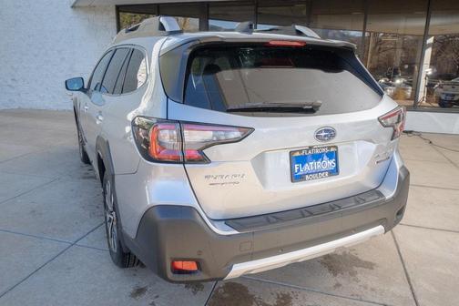 2025 Subaru Outback Touring XT