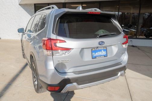 2023 Subaru Forester 2.5i Touring