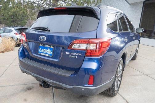 2017 Subaru Outback 3.6R Touring