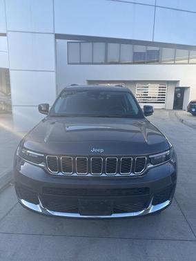 2021 Jeep Grand Cherokee L Laredo