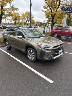 2023 Subaru Outback Touring XT