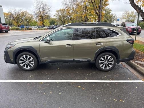 2023 Subaru Outback Touring XT